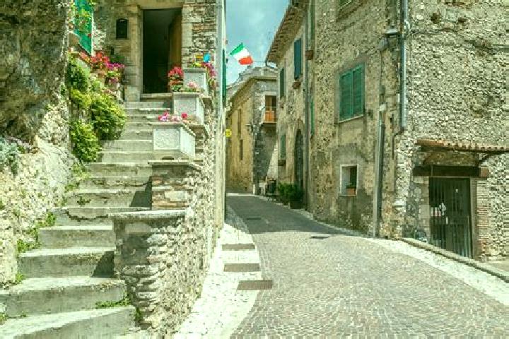 10 escort profiles in Castel di Tora, Italy. Browse companions, services, rates and book online. Incall and outcall available.