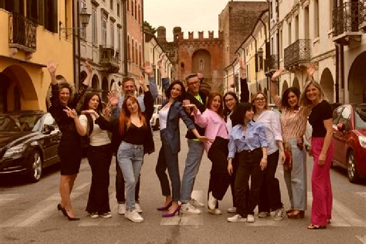 10 escort profiles in Castello di Godego, Italy. Browse companions, services, rates and book online. Incall and outcall available.