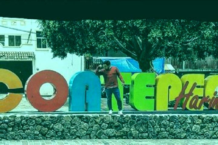 10 escort profiles in Coatepec Harinas, Mexico. Browse companions, services, rates and book online. Incall and outcall available.