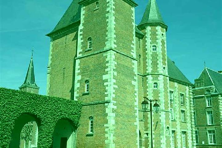 10 escort profiles in Crevecoeur-le-Grand, France. Browse companions, services, rates and book online. Incall and outcall available.