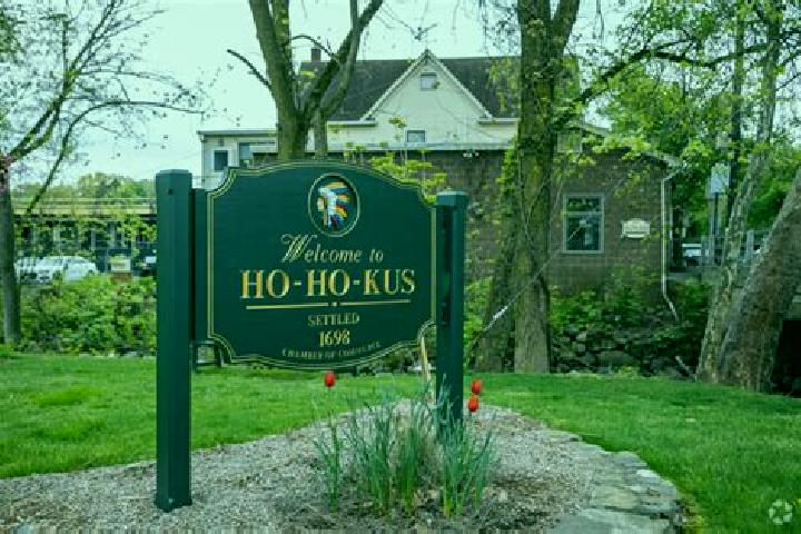 10 escort profiles in Ho-Ho-Kus, United States. Browse companions, services, rates and book online. Incall and outcall available.