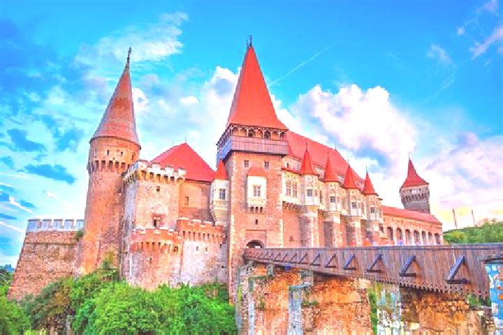 10 escort profiles in Hunedoara, Romania. Browse companions, services, rates and book online. Incall and outcall available.