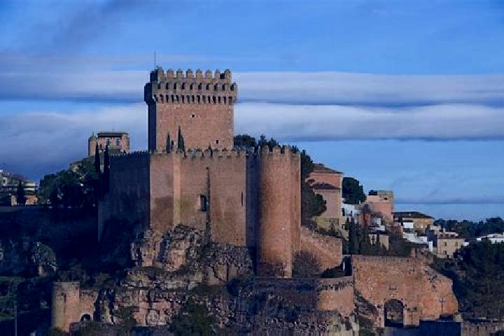 10 escort profiles in Olmedilla de Eliz, Spain. Browse companions, services, rates and book online. Incall and outcall available.