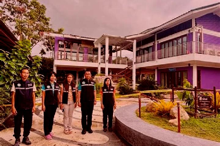 10 escort profiles in Phanom Dong Rak, Thailand. Browse companions, services, rates and book online. Incall and outcall available.