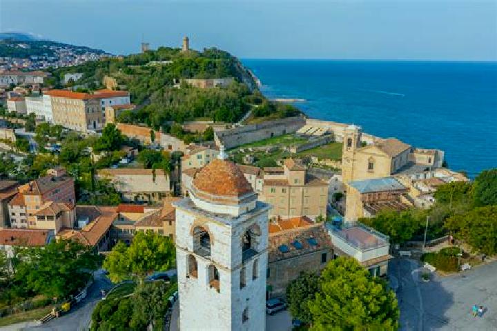 10 escort profiles in Pinocchio di Ancona, Italy. Browse companions, services, rates and book online. Incall and outcall available.