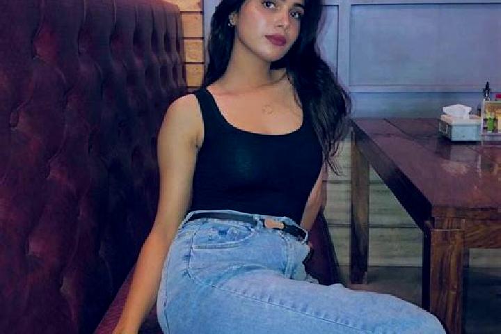 10 escort profiles in Reddivaripalle, India. Browse companions, services, rates and book online. Incall and outcall available.