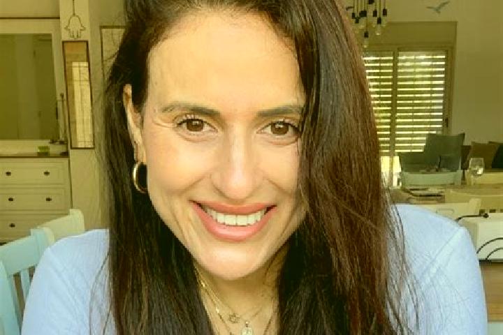 10 escort profiles in Rosh Pinna, Israel. Browse companions, services, rates and book online. Incall and outcall available.