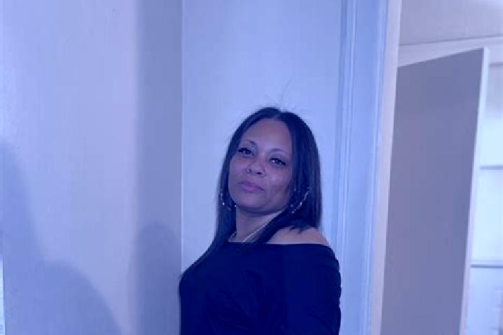 10 escort profiles in Roslyn Estates, United States. Browse companions, services, rates and book online. Incall and outcall available.