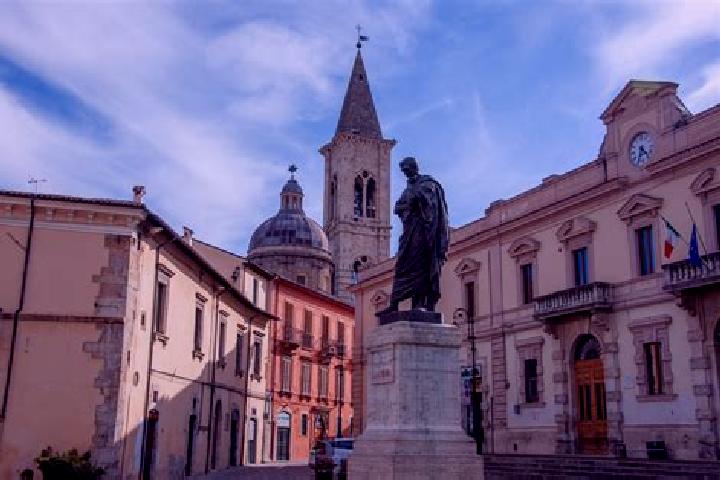 10 escort profiles in San Salvo, Italy. Browse companions, services, rates and book online. Incall and outcall available.