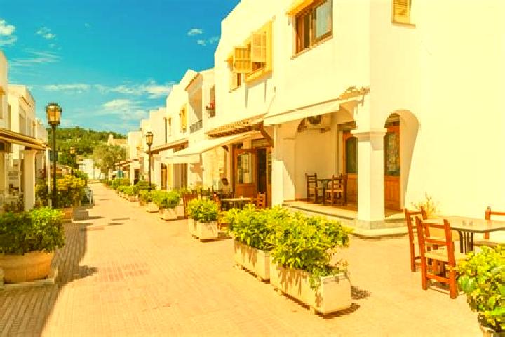 10 escort profiles in Sant Carles de Peralta, Spain. Browse companions, services, rates and book online. Incall and outcall available.