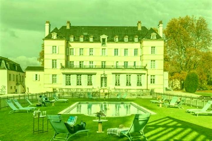 10 escort profiles in Saulon-la-Chapelle, France. Browse companions, services, rates and book online. Incall and outcall available.