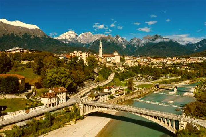 10 escort profiles in Setteville, Italy. Browse companions, services, rates and book online. Incall and outcall available.