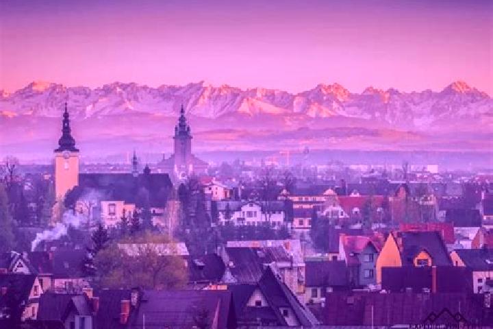 10 escort profiles in Stary Targ, Poland. Browse companions, services, rates and book online. Incall and outcall available.