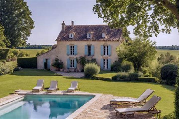 10 escort profiles in Vaudelnay, France. Browse companions, services, rates and book online. Incall and outcall available.