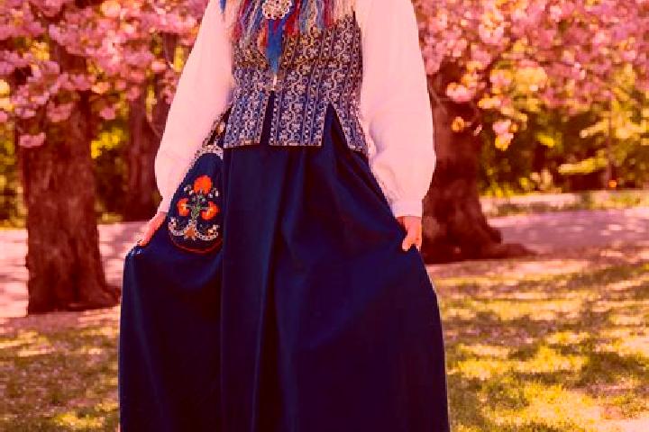11 escort profiles in Austevoll, Norway. Browse companions, services, rates and book online. Incall and outcall available.