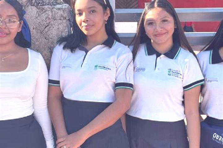 11 escort profiles in Bajos del Ejido, Mexico. Browse companions, services, rates and book online. Incall and outcall available.