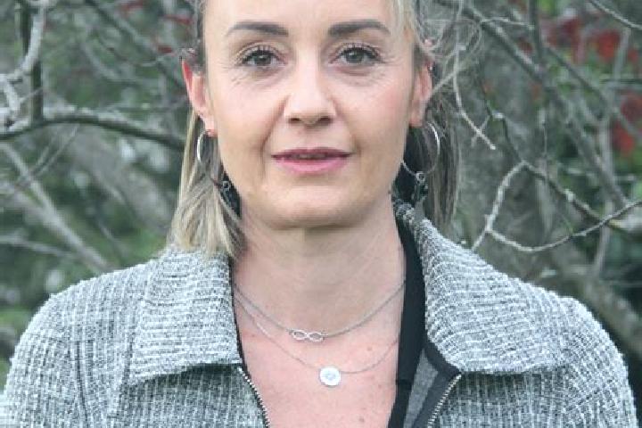 11 escort profiles in Essertines-en-Chatelneuf, France. Browse companions, services, rates and book online. Incall and outcall available.