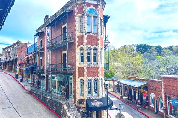 11 escort profiles in Eureka Springs, United States. Browse companions, services, rates and book online. Incall and outcall available.