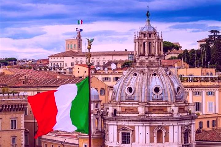 11 escort profiles in Gussago, Italy. Browse companions, services, rates and book online. Incall and outcall available.