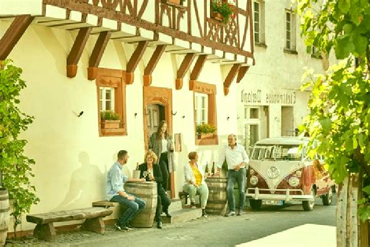 11 escort profiles in Hochstadt, Germany. Browse companions, services, rates and book online. Incall and outcall available.