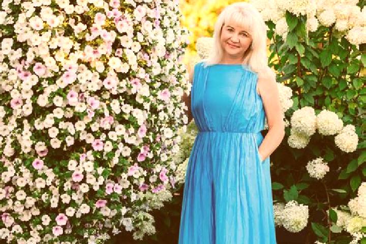 11 escort profiles in Laagri, Estonia. Browse companions, services, rates and book online. Incall and outcall available.