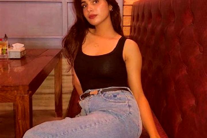 11 escort profiles in Manjanadi, India. Browse companions, services, rates and book online. Incall and outcall available.