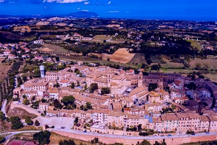 11 escort profiles in Montecosaro, Italy. Browse companions, services, rates and book online. Incall and outcall available.