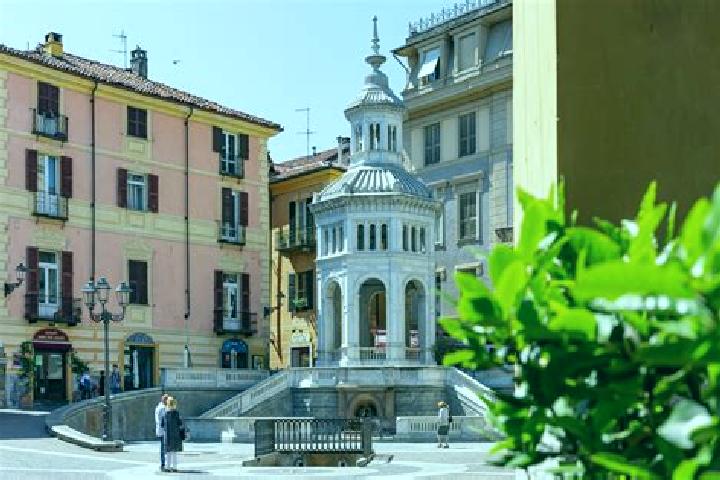 11 escort profiles in Niella Belbo, Italy. Browse companions, services, rates and book online. Incall and outcall available.