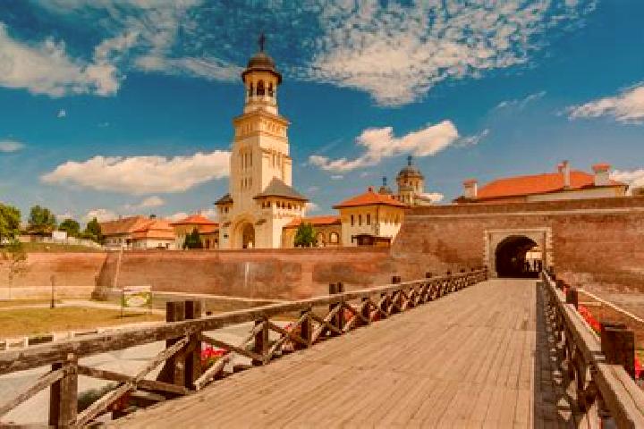 11 escort profiles in Razboieni-Cetate, Romania. Browse companions, services, rates and book online. Incall and outcall available.