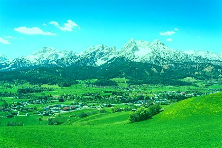 11 escort profiles in Saalfelden am Steinernen Meer, Austria. Browse companions, services, rates and book online. Incall and outcall available.