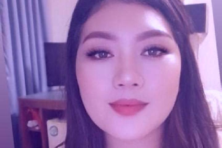 11 escort profiles in Saarlouis, Germany. Browse companions, services, rates and book online. Incall and outcall available.