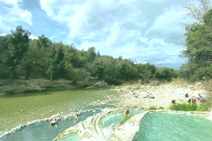 11 escort profiles in Veggiano, Italy. Browse companions, services, rates and book online. Incall and outcall available.