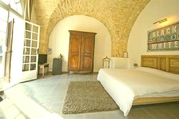 12 escort profiles in Arpaillargues-et-Aureillac, France. Browse companions, services, rates and book online. Incall and outcall available.