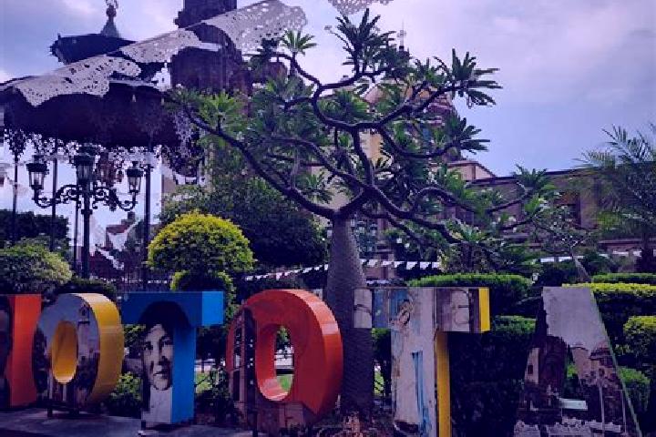 12 escort profiles in Atotonilco el Bajo, Mexico. Browse companions, services, rates and book online. Incall and outcall available.