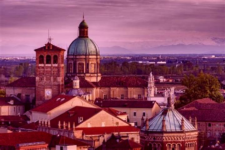 12 escort profiles in Borgo Vercelli, Italy. Browse companions, services, rates and book online. Incall and outcall available.