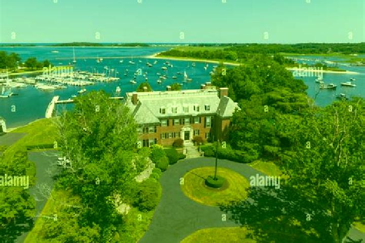 12 escort profiles in Cohassett Beach, United States. Browse companions, services, rates and book online. Incall and outcall available.