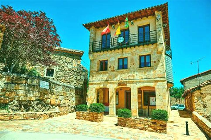 12 escort profiles in Horcajuelo de la Sierra, Spain. Browse companions, services, rates and book online. Incall and outcall available.