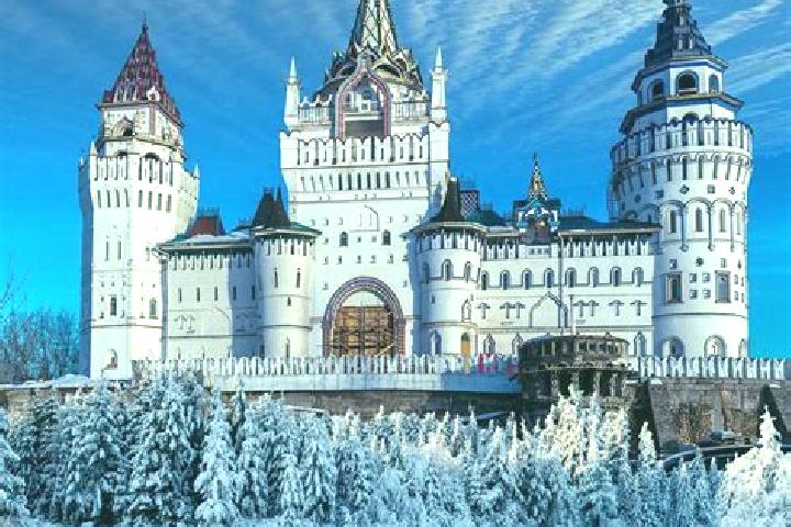 12 escort profiles in Izmaylovo, Russia. Browse companions, services, rates and book online. Incall and outcall available.