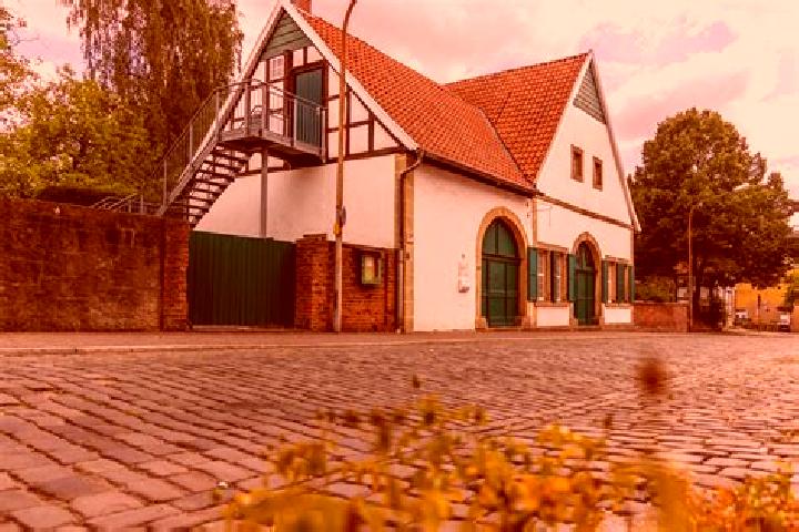 12 escort profiles in Lengerich, Germany. Browse companions, services, rates and book online. Incall and outcall available.