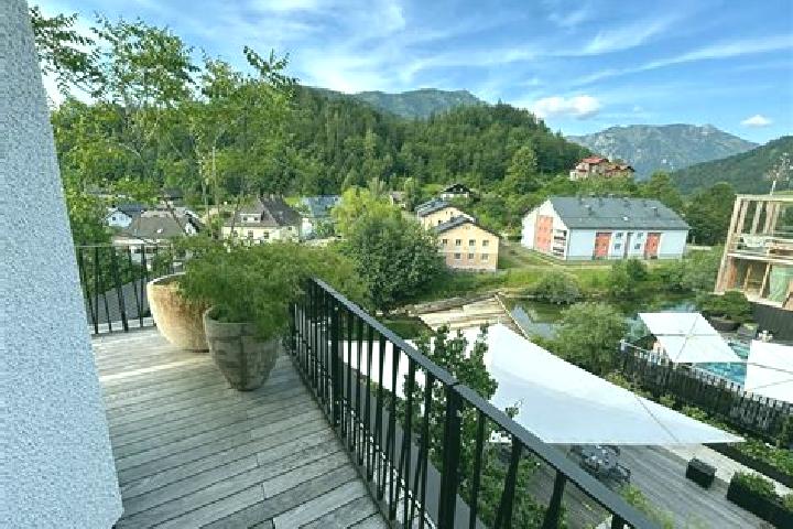 12 escort profiles in Lunz am See, Austria. Browse companions, services, rates and book online. Incall and outcall available.