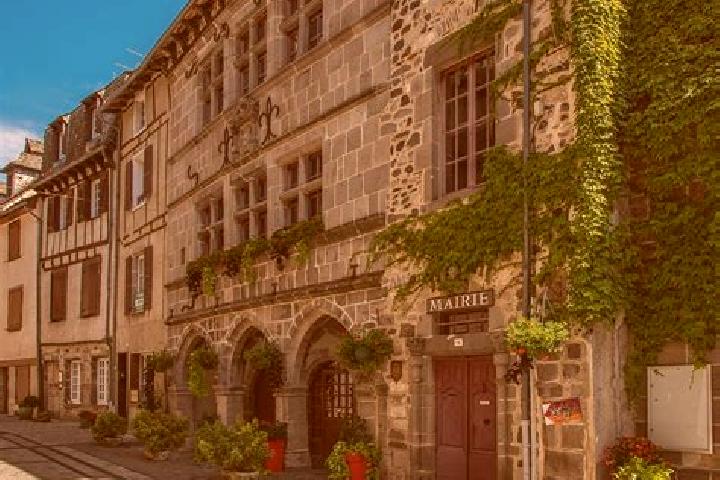 12 escort profiles in Mur-de-Barrez, France. Browse companions, services, rates and book online. Incall and outcall available.