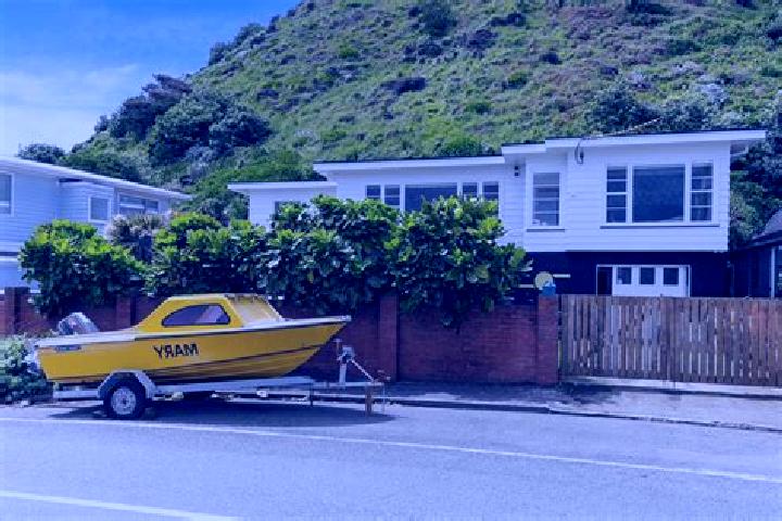 12 escort profiles in Owhiro Bay, New Zealand. Browse companions, services, rates and book online. Incall and outcall available.