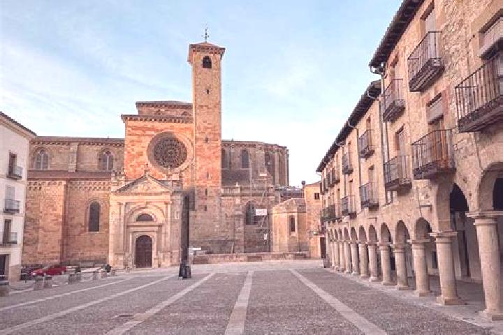 12 escort profiles in Paredes de Siguenza, Spain. Browse companions, services, rates and book online. Incall and outcall available.