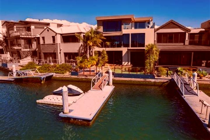 12 escort profiles in Patterson Lakes, Australia. Browse companions, services, rates and book online. Incall and outcall available.
