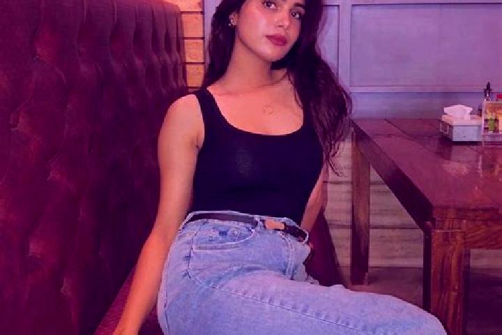 12 escort profiles in Puliyankannu, India. Browse companions, services, rates and book online. Incall and outcall available.