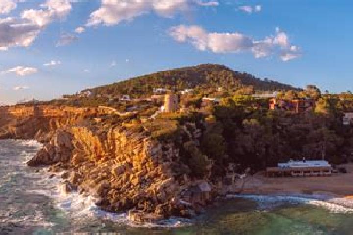 12 escort profiles in Sant Josep de sa Talaia, Spain. Browse companions, services, rates and book online. Incall and outcall available.