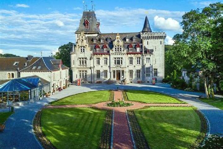 12 escort profiles in Somme-Leuze, Belgium. Browse companions, services, rates and book online. Incall and outcall available.