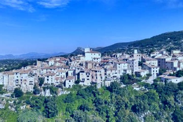 12 escort profiles in Tourrettes-sur-Loup, France. Browse companions, services, rates and book online. Incall and outcall available.