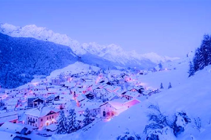 12 escort profiles in Untervaz, Switzerland. Browse companions, services, rates and book online. Incall and outcall available.