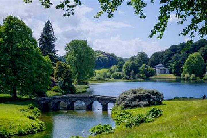 13 escort profiles in Berrington, United Kingdom. Browse companions, services, rates and book online. Incall and outcall available.